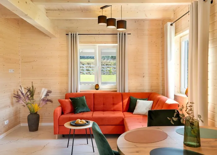 Staymoovers - Manialand Pod Krakowem * Paszkówka